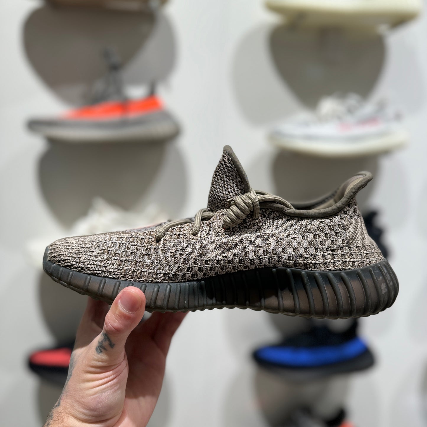 USED Adidas Yeezy Boost 350 V2 Ash Stone